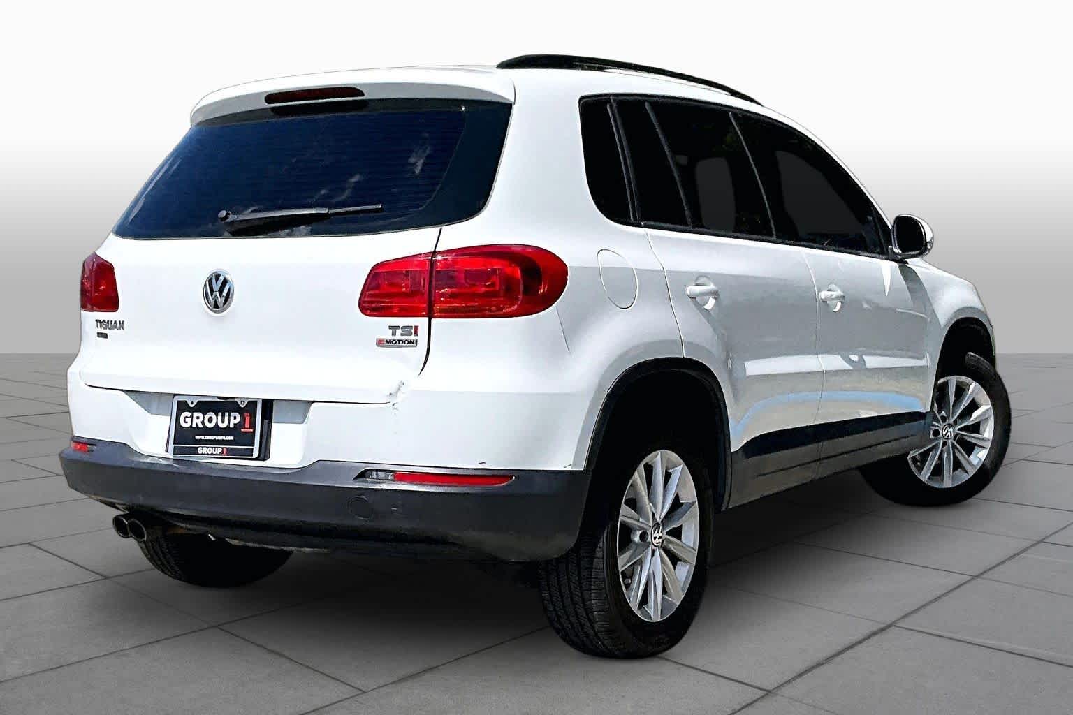 2018 Volkswagen Tiguan Limited photo 12 of 33