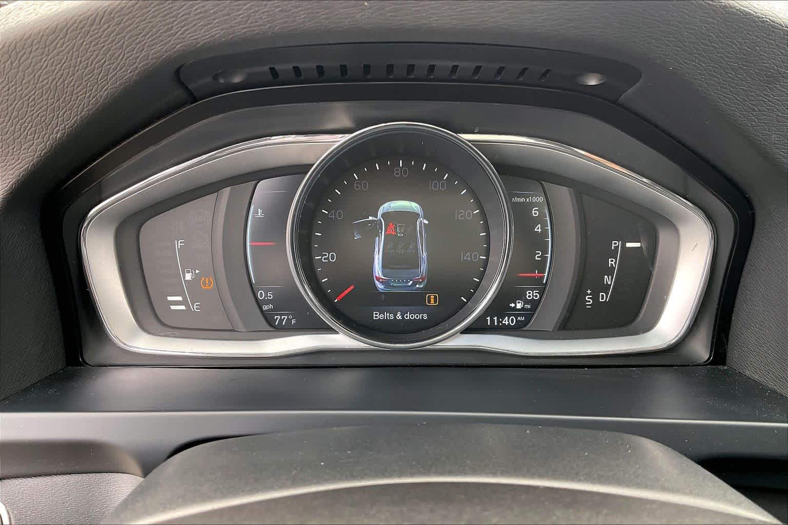 2015 Volvo S60 photo 24 of 33