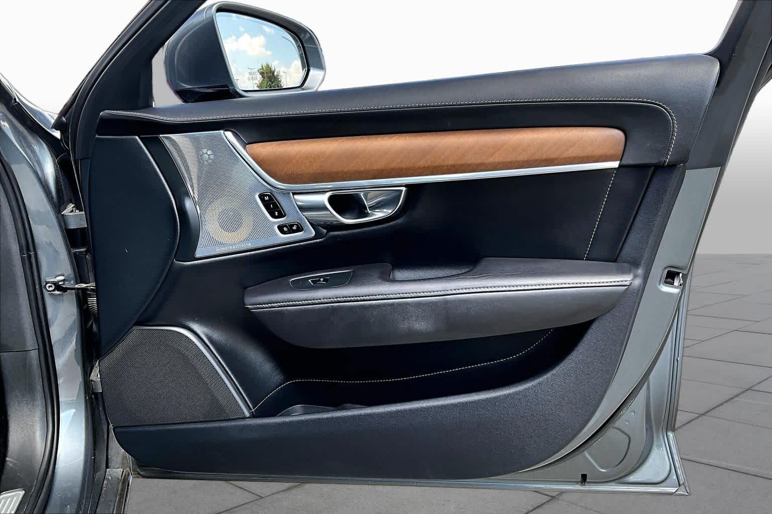 2017 Volvo S90 Inscription Osmium Grey Metallic at Beck & Masten Kia