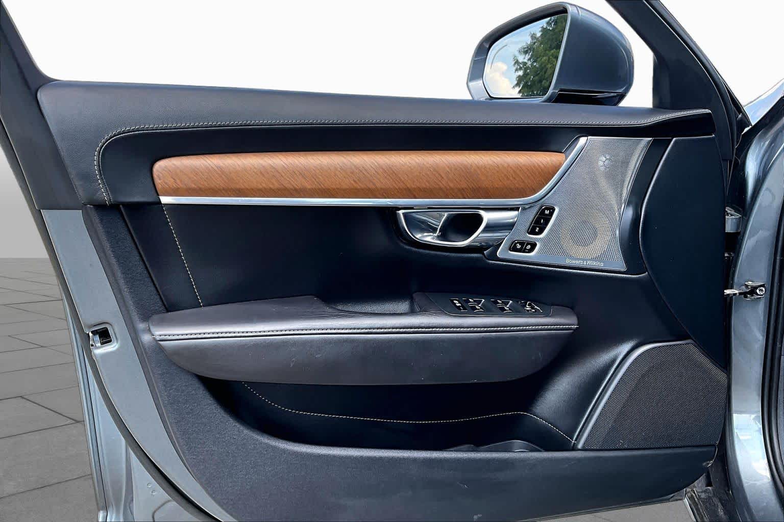 2017 Volvo S90 Inscription Osmium Grey Metallic at Beck & Masten Kia