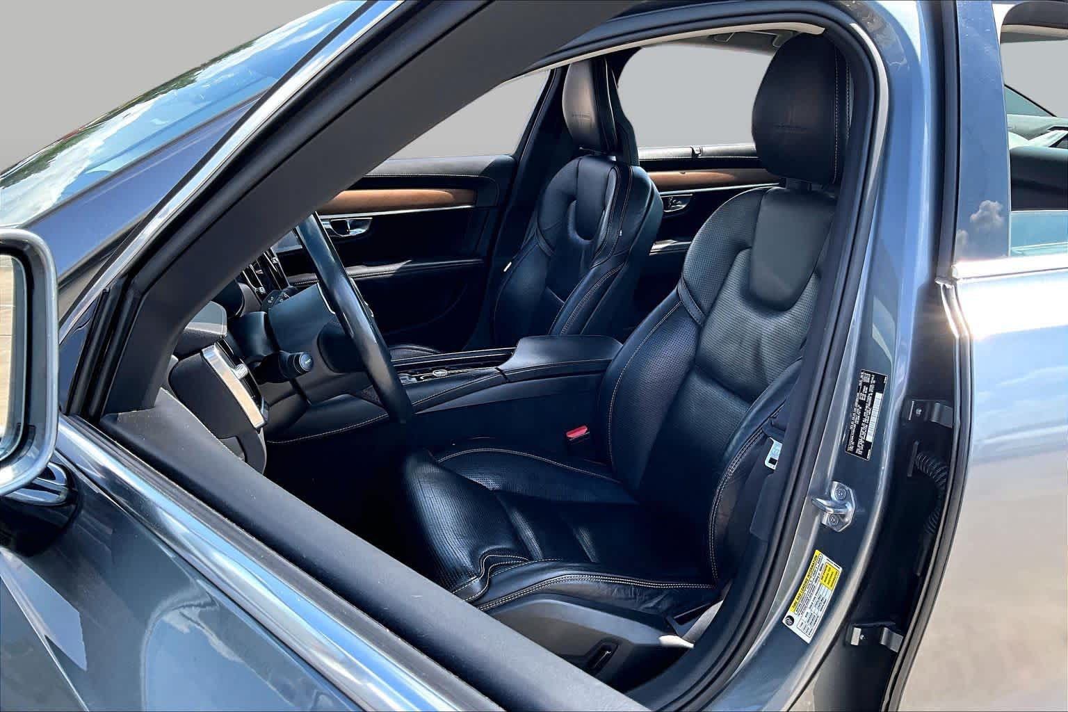 2017 Volvo S90 Inscription Osmium Grey Metallic at Beck & Masten Kia