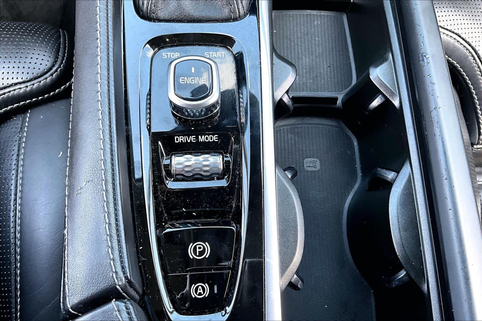 2017 Volvo S90 Inscription Osmium Grey Metallic at Beck & Masten Kia
