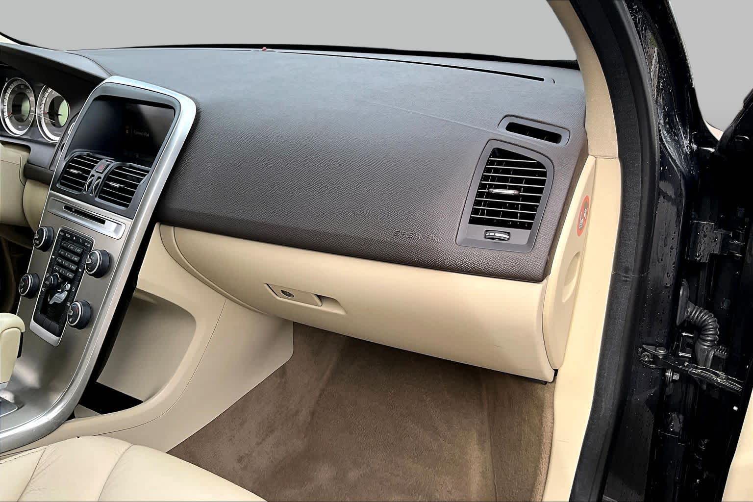 2012 Volvo XC60 3.2L Platinum Black Stone at Westside Kia