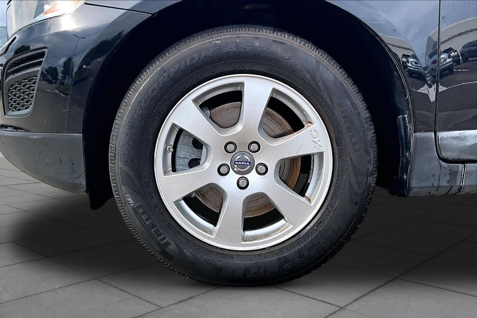 2012 Volvo XC60 3.2L Platinum Black Stone at Westside Kia