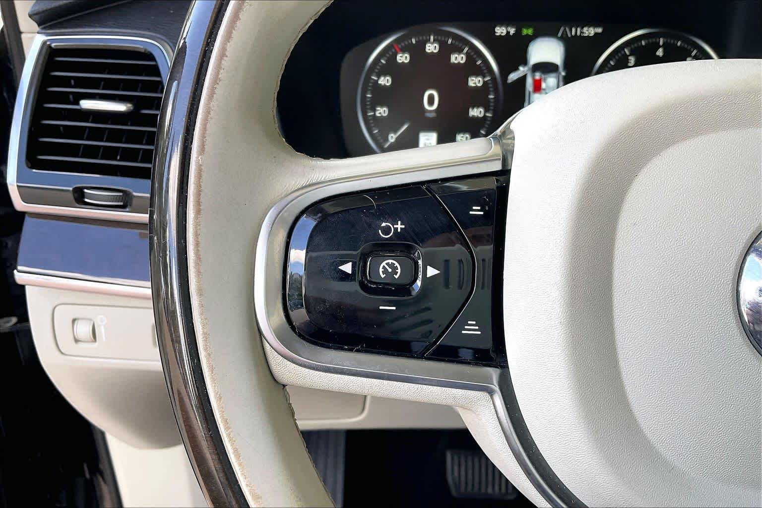 2016 Volvo XC90 T6 Momentum Magic Blue Metallic at Mercedes-Benz of Houston North