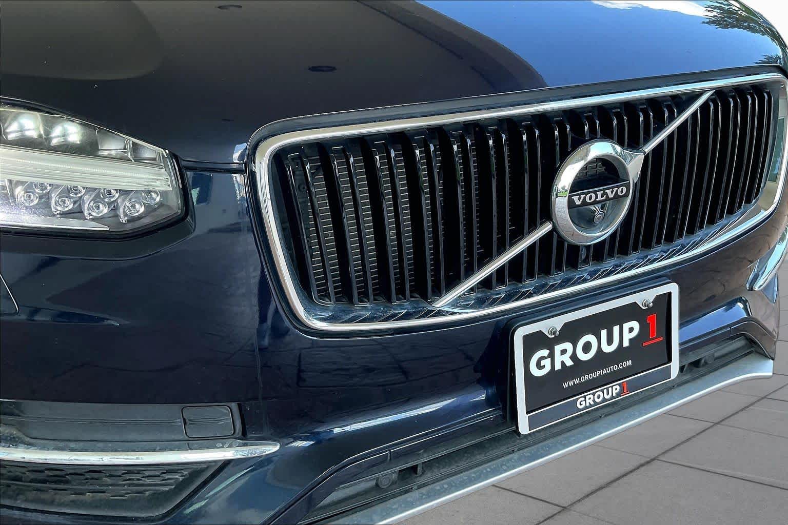 2016 Volvo XC90 T6 Momentum Magic Blue Metallic at Mercedes-Benz of Houston North