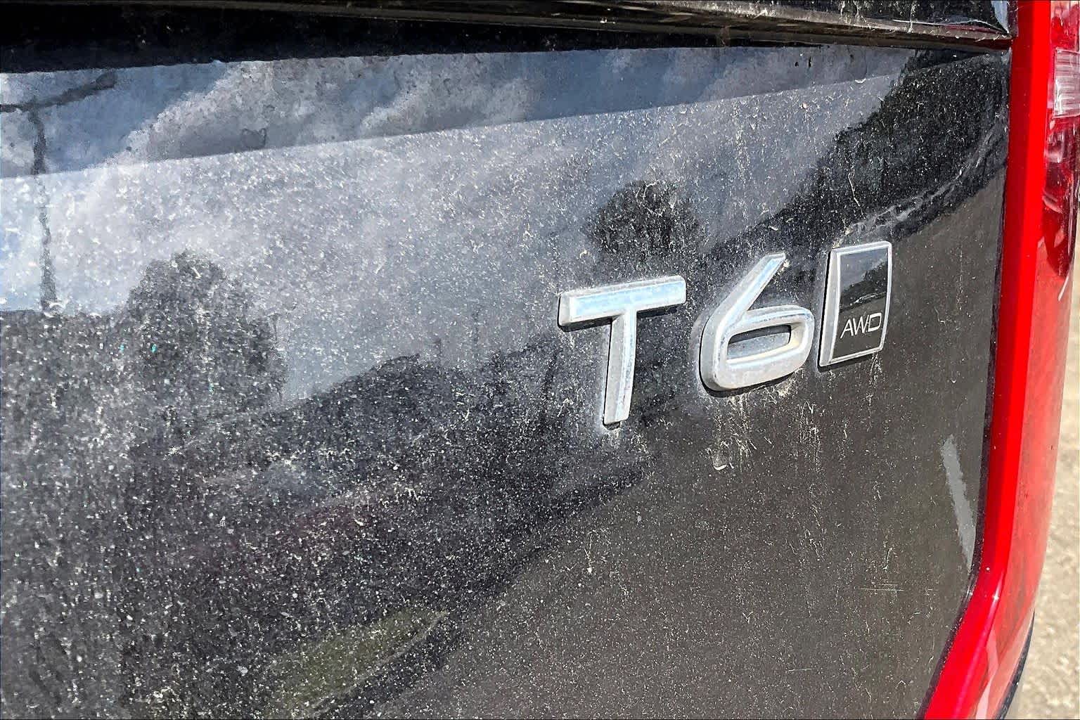 2019 Volvo XC90 photo 9 of 35