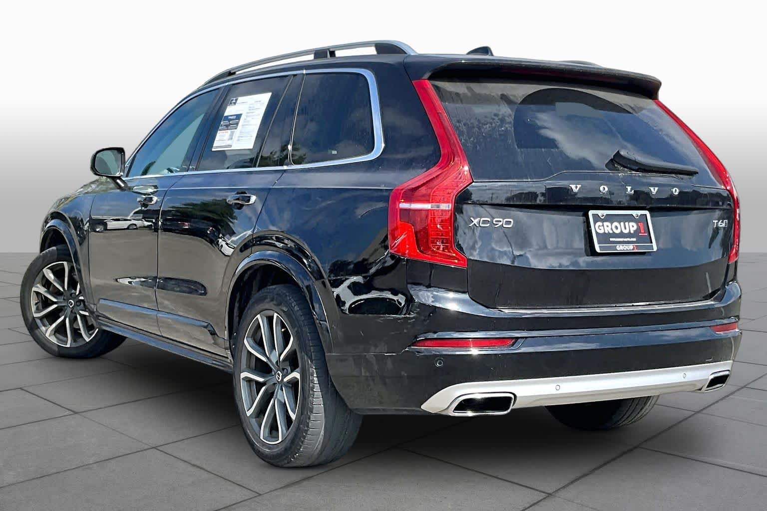 2019 Volvo XC90 photo 11 of 35