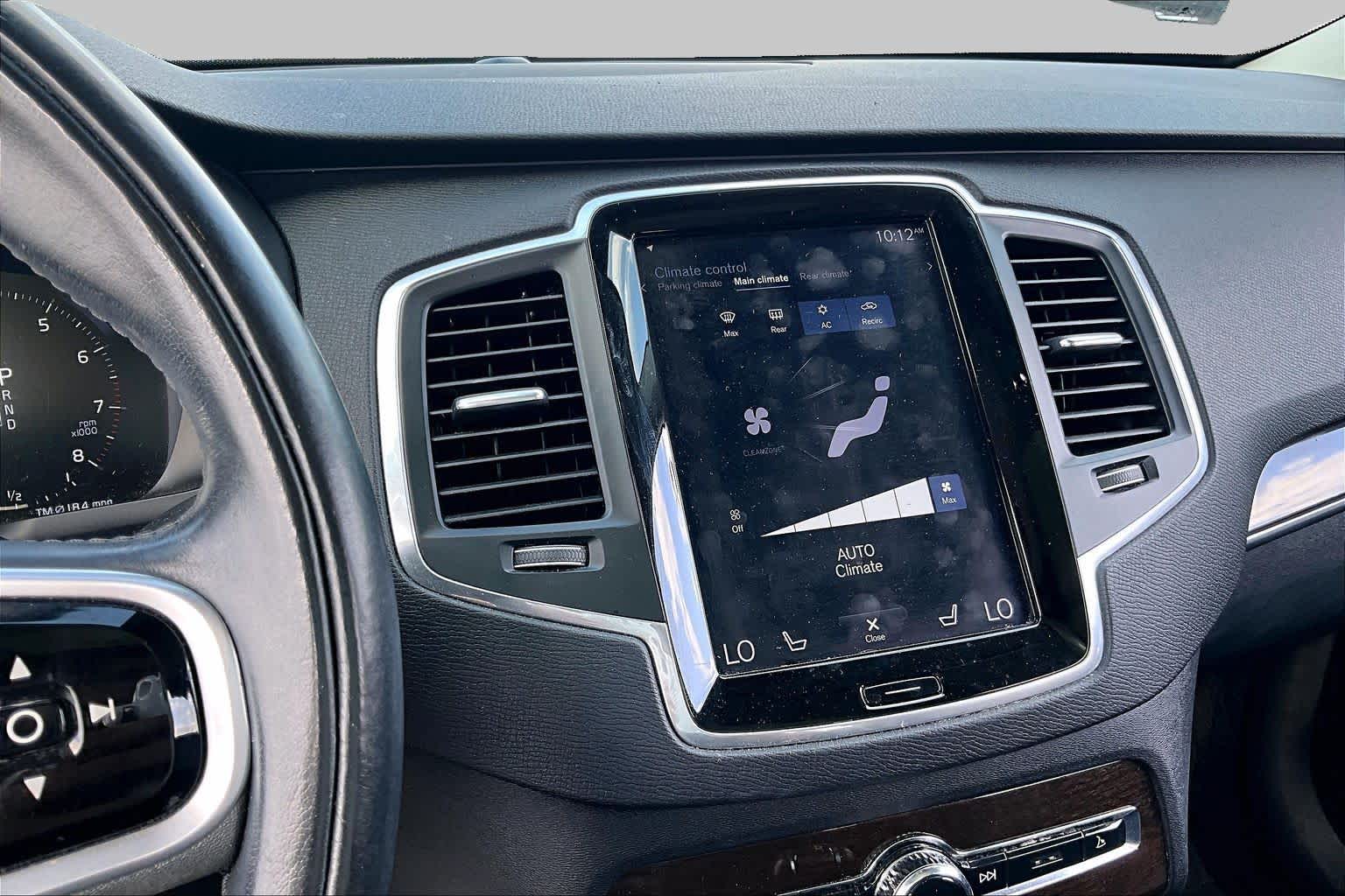 2019 Volvo XC90 photo 6 of 35