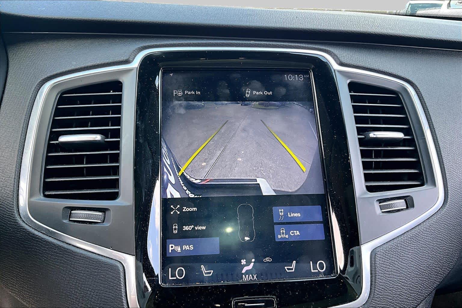 2019 Volvo XC90 photo 25 of 35