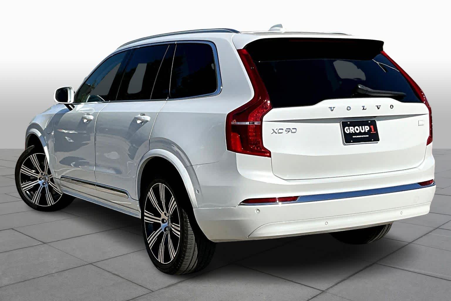 2023 Volvo XC90 Recharge Plug-In Hybrid Plus Crystal White Metallic at HGreg Houston