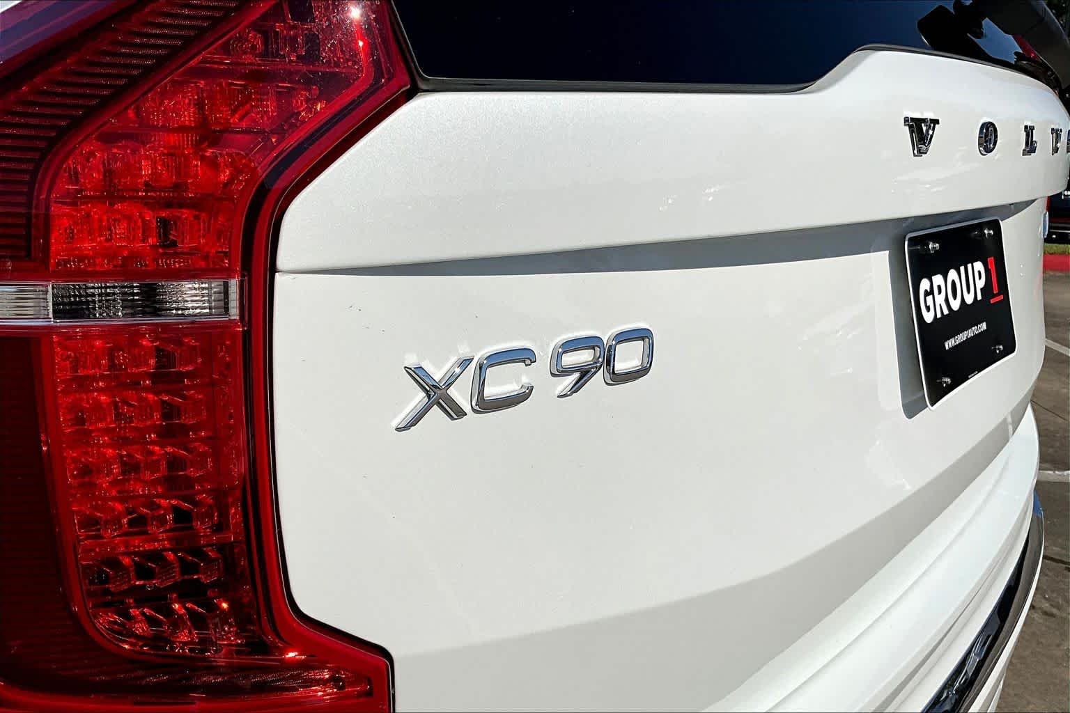 2023 Volvo XC90 Recharge Plug-In Hybrid Plus Crystal White Metallic at HGreg Houston