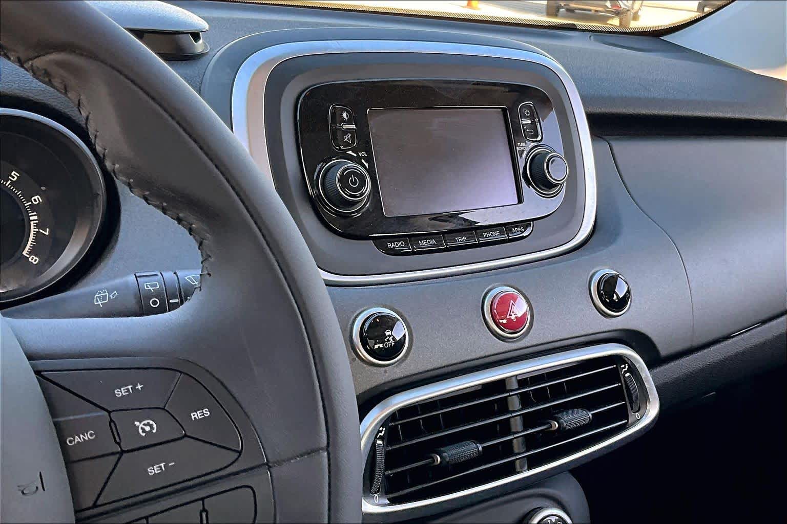 2016 FIAT 500X Trekking - 4