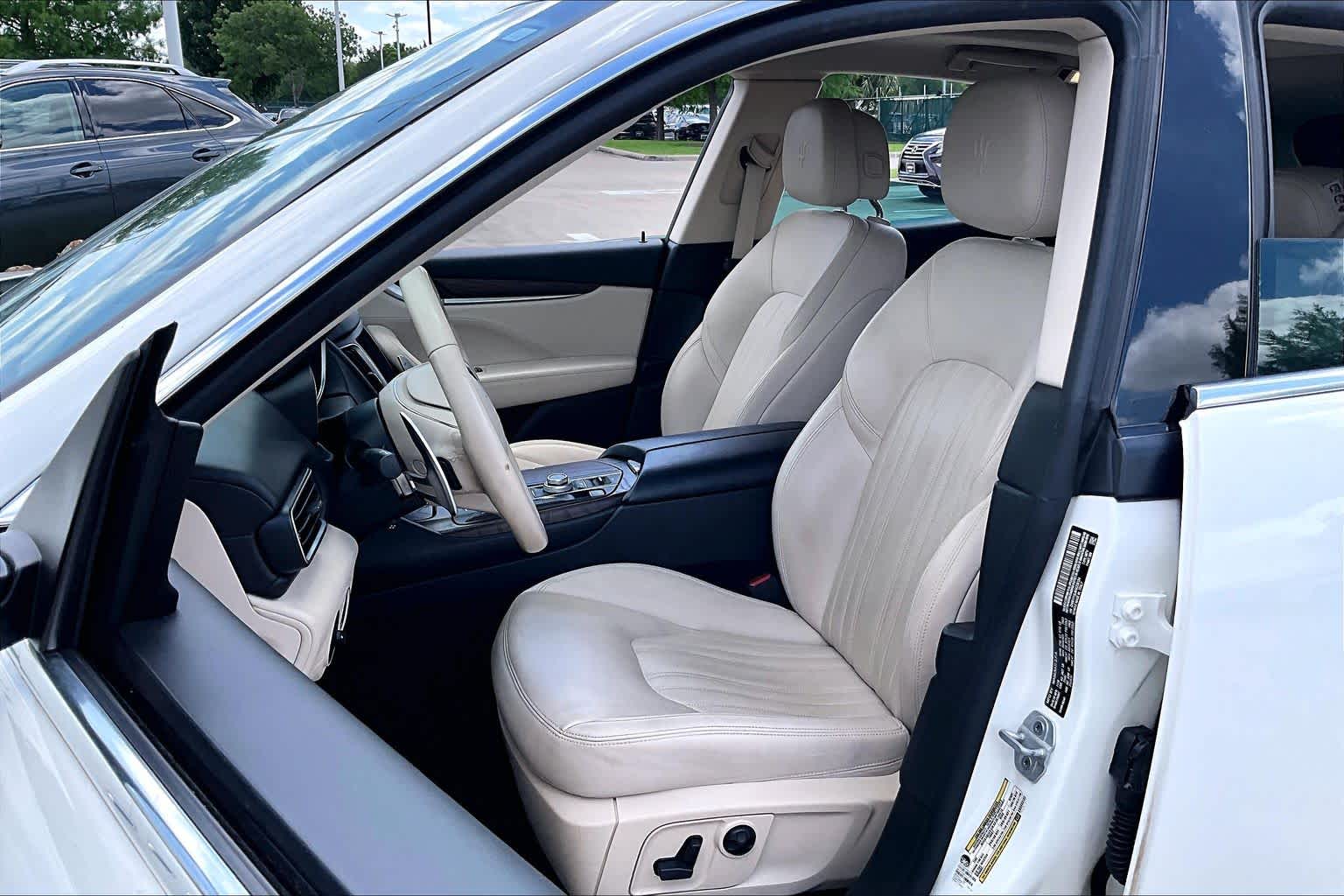 2017 Maserati Levante S Bianco at AutoNation USA Houston
