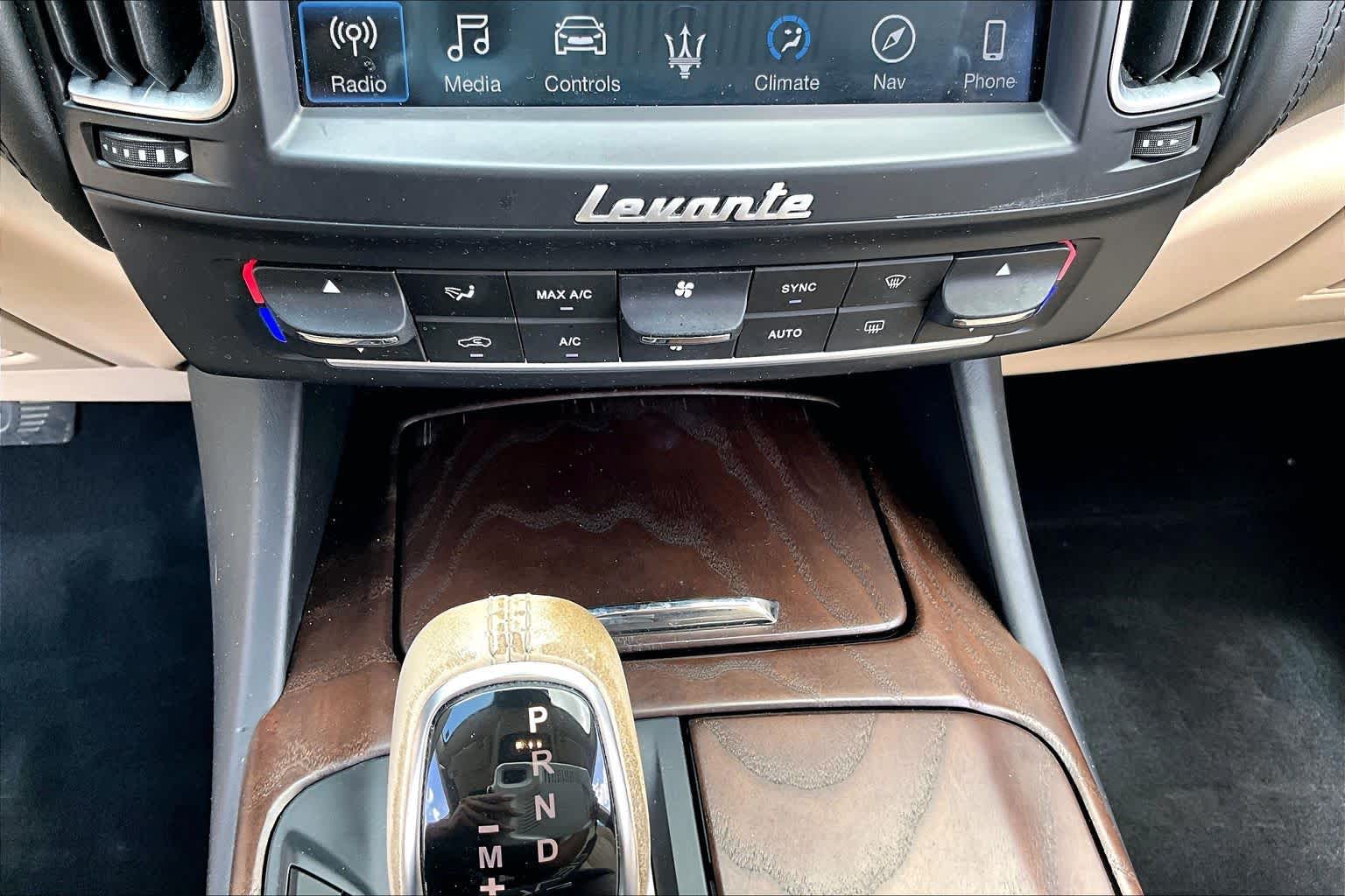 2017 Maserati Levante S Bianco at AutoNation USA Houston