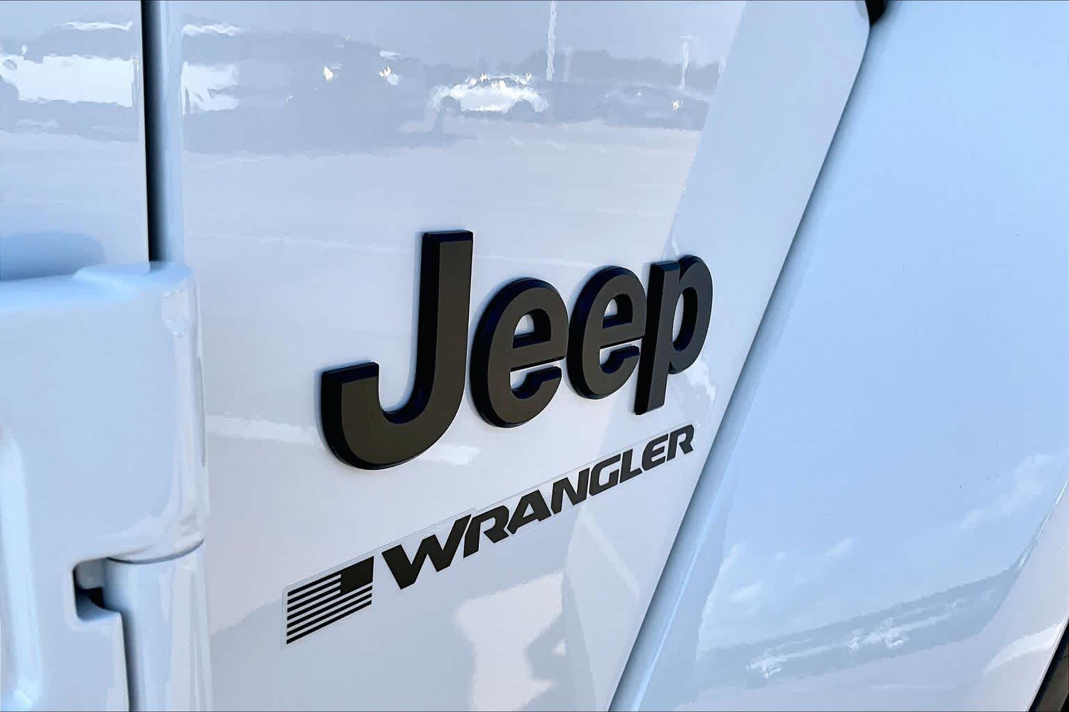 2026 Jeep Wrangler photo 30 of 36