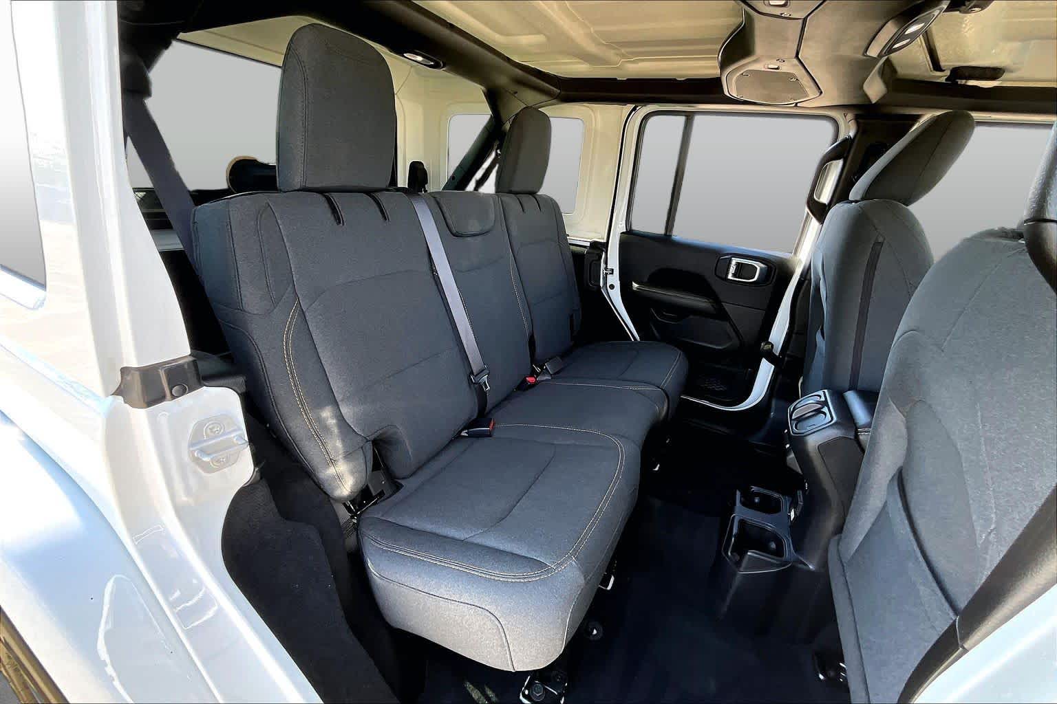 2026 Jeep Wrangler photo 20 of 36