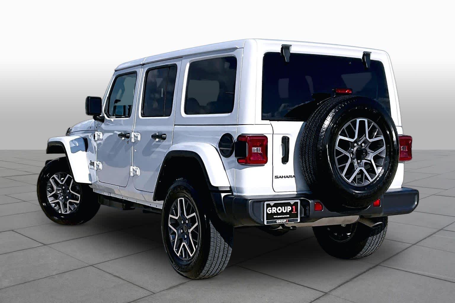 2026 Jeep Wrangler photo 12 of 36