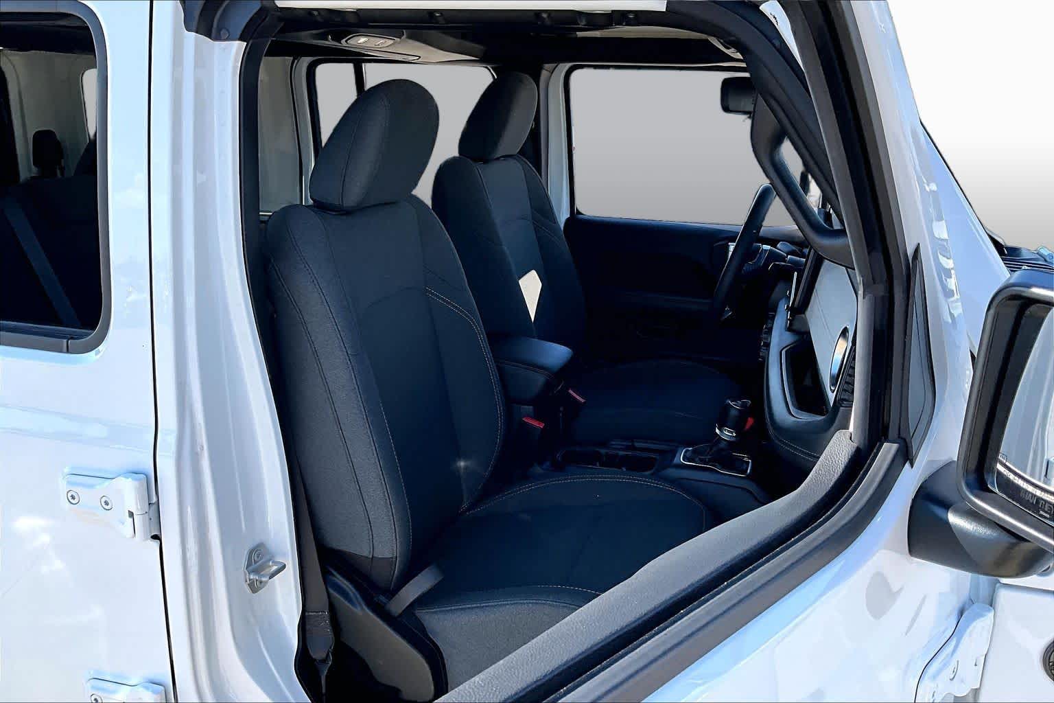 2026 Jeep Wrangler photo 9 of 36