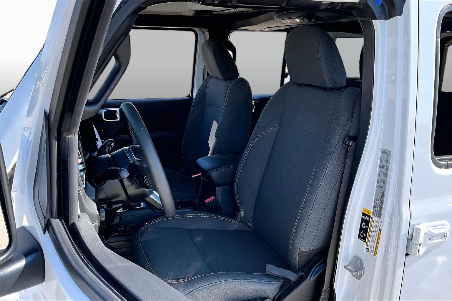 2026 Jeep Wrangler photo 8 of 36