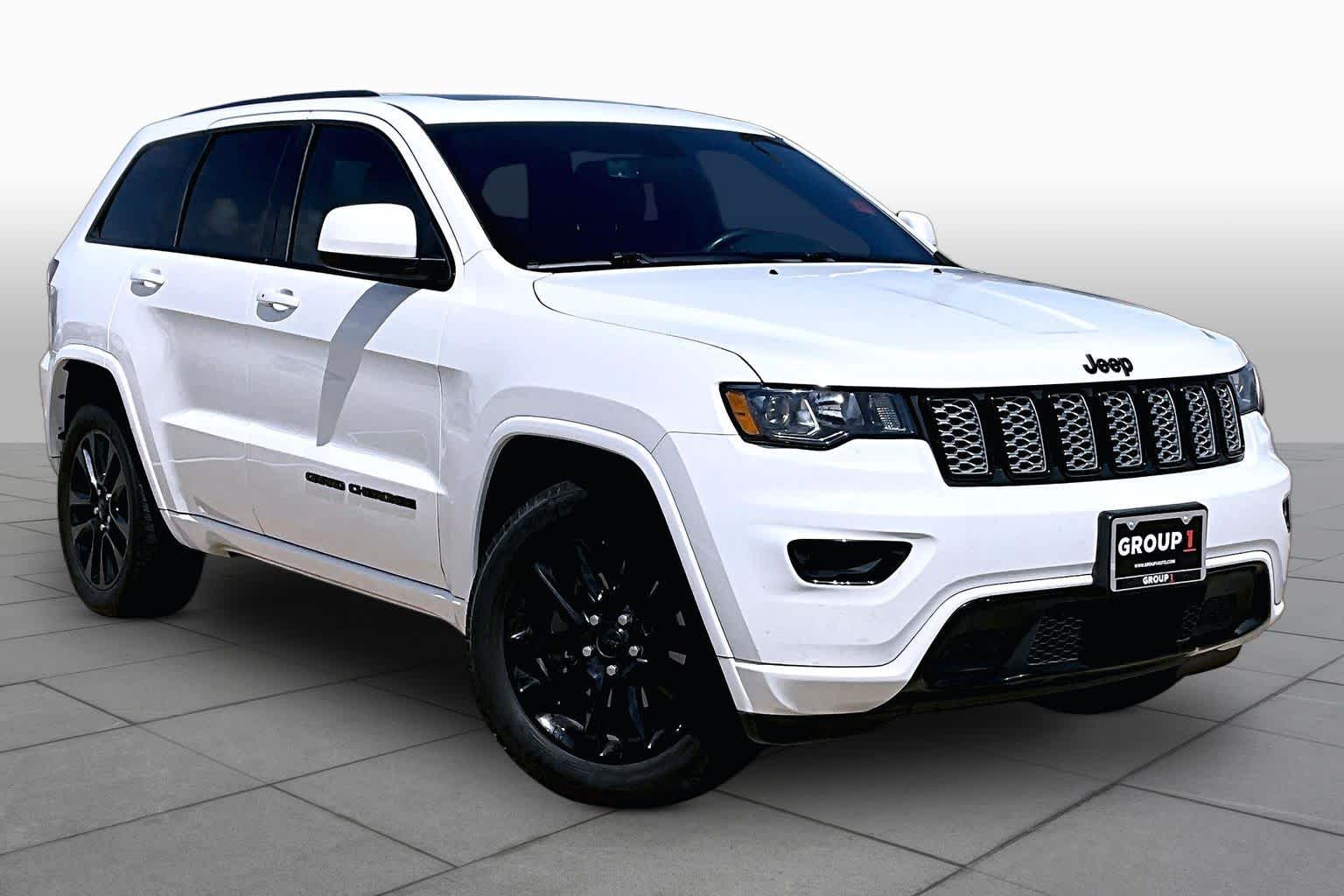 2019 Jeep Grand Cherokee Altitude Bright White Clearcoat at Friendly Ford Crosby
