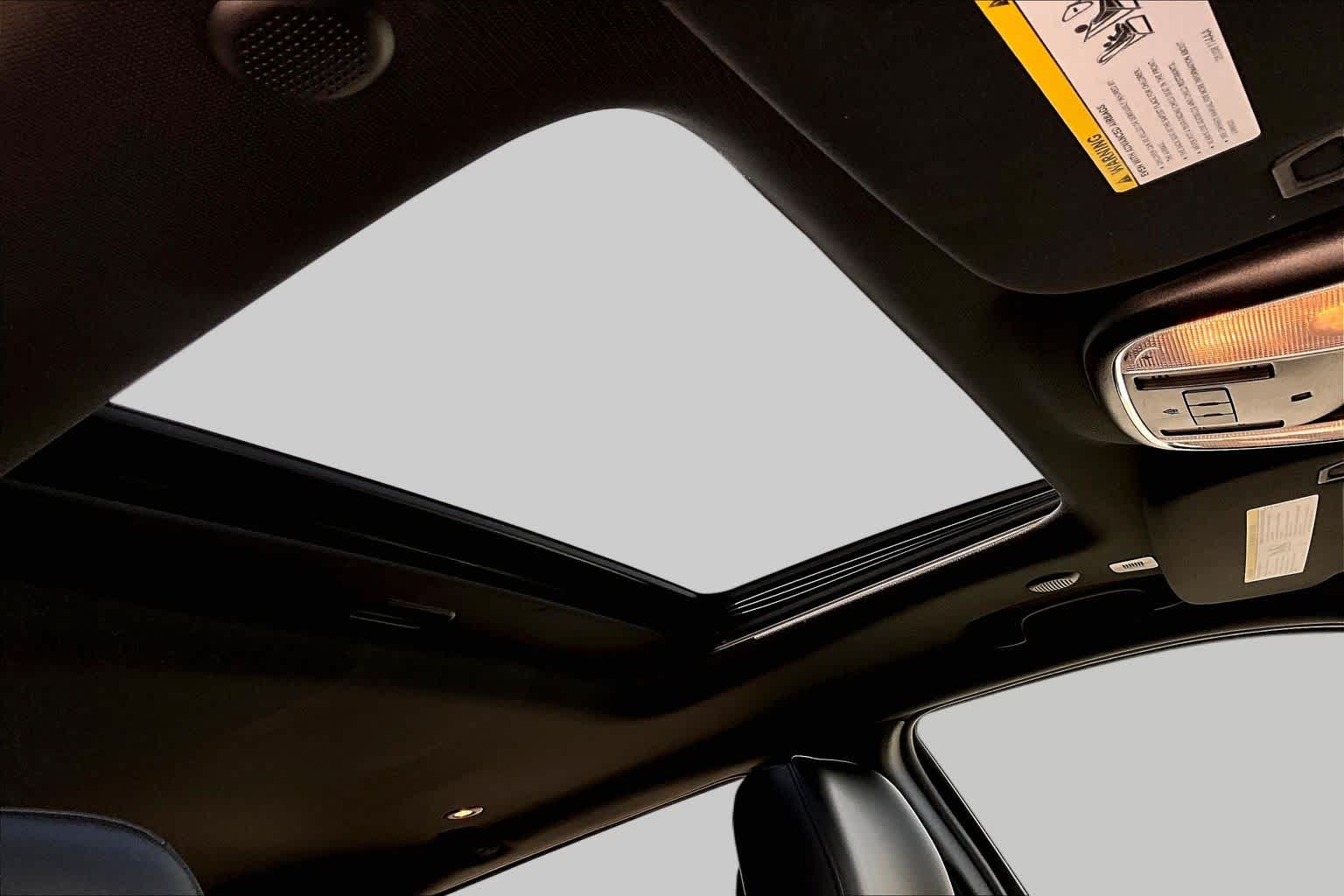 2019 Jeep Grand Cherokee Altitude Bright White Clearcoat at Friendly Ford Crosby