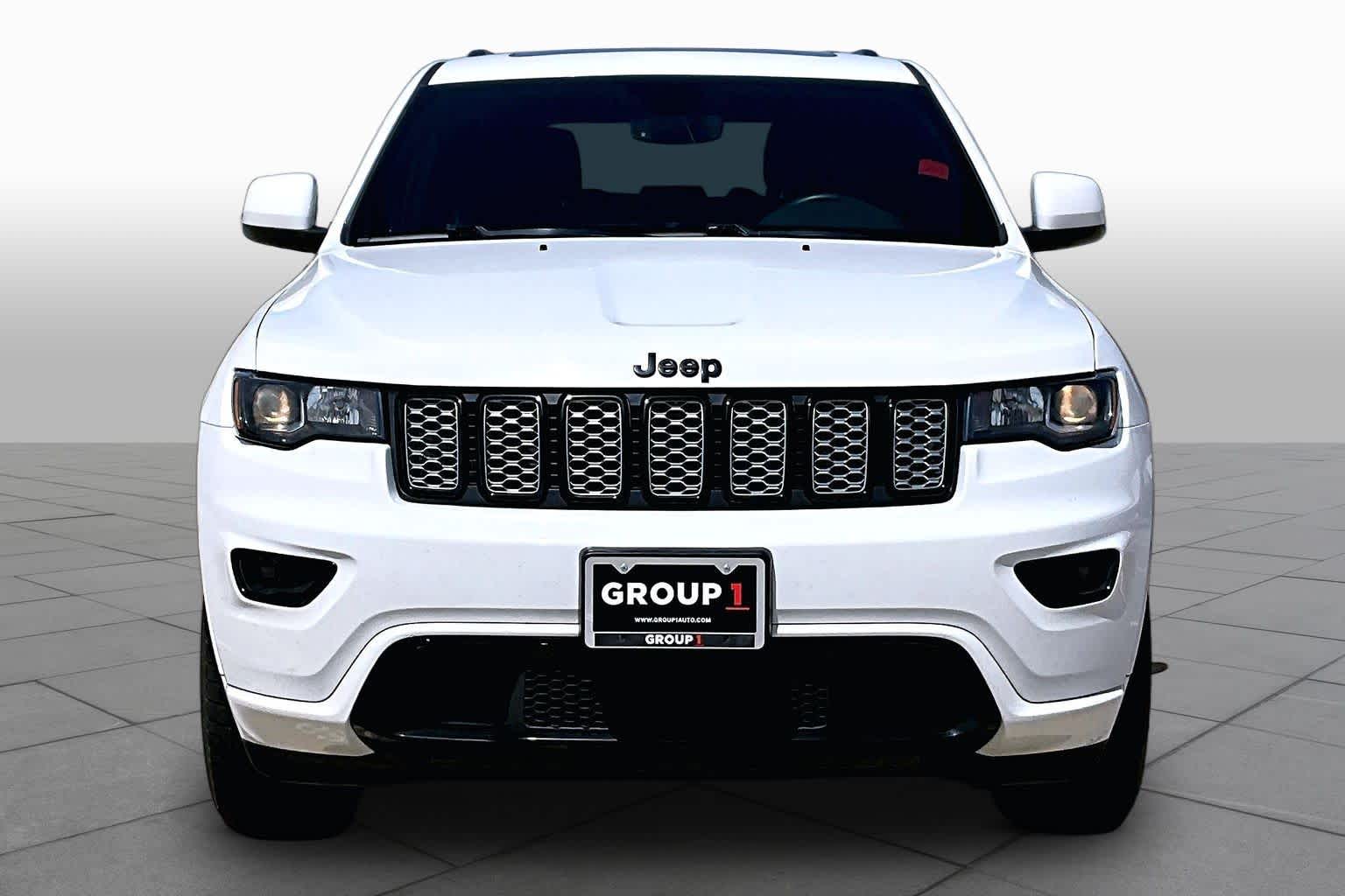 2019 Jeep Grand Cherokee Altitude Bright White Clearcoat at Friendly Ford Crosby