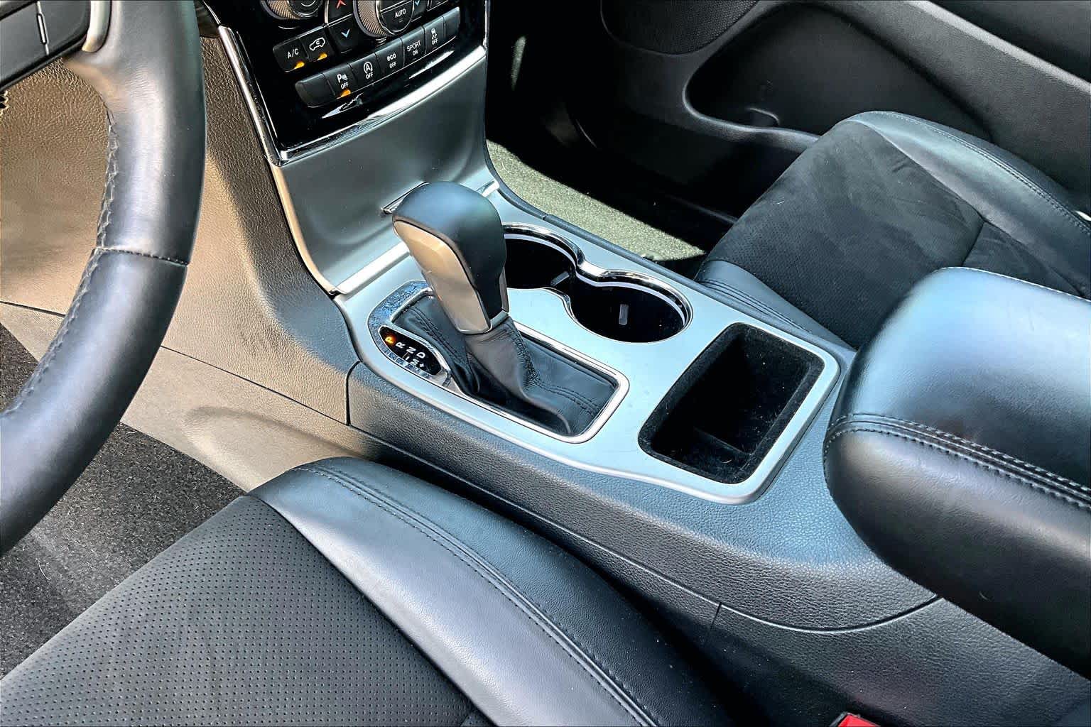 2019 Jeep Grand Cherokee Altitude Bright White Clearcoat at Friendly Ford Crosby