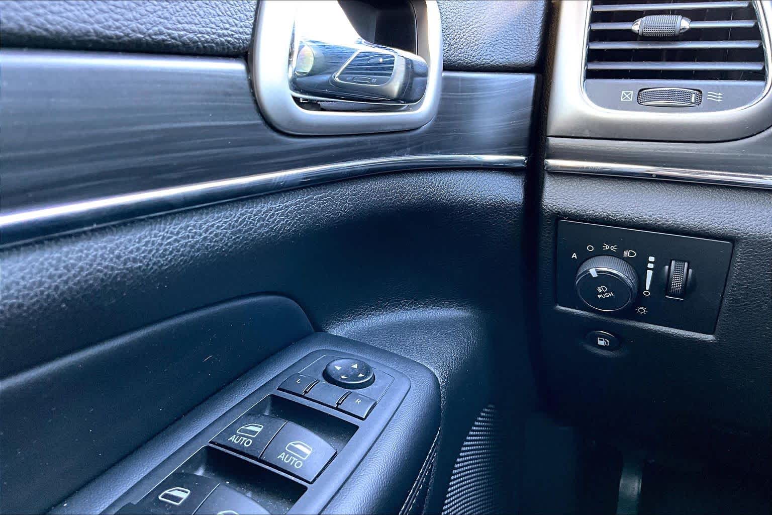 2020 Jeep Grand Cherokee Limited Bright White Clearcoat at Lone Star Chevrolet
