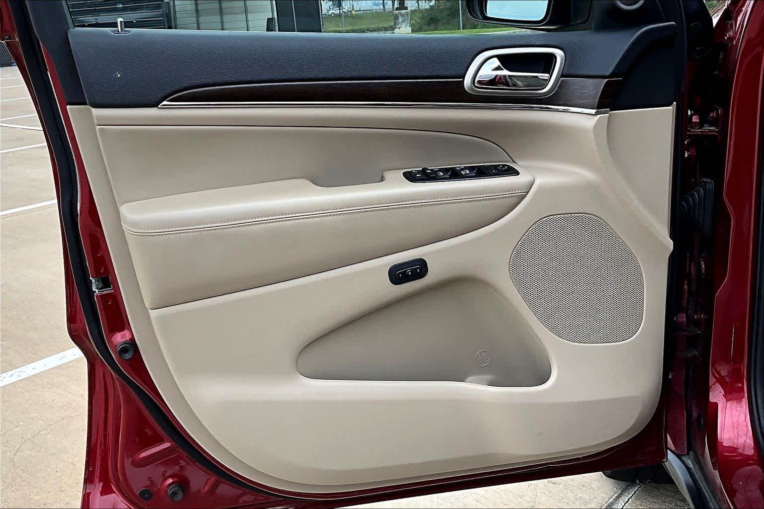 2015 Jeep Grand Cherokee Limited Deep Cherry Red Crystal Pearlcoat at Beck & Masten Kia