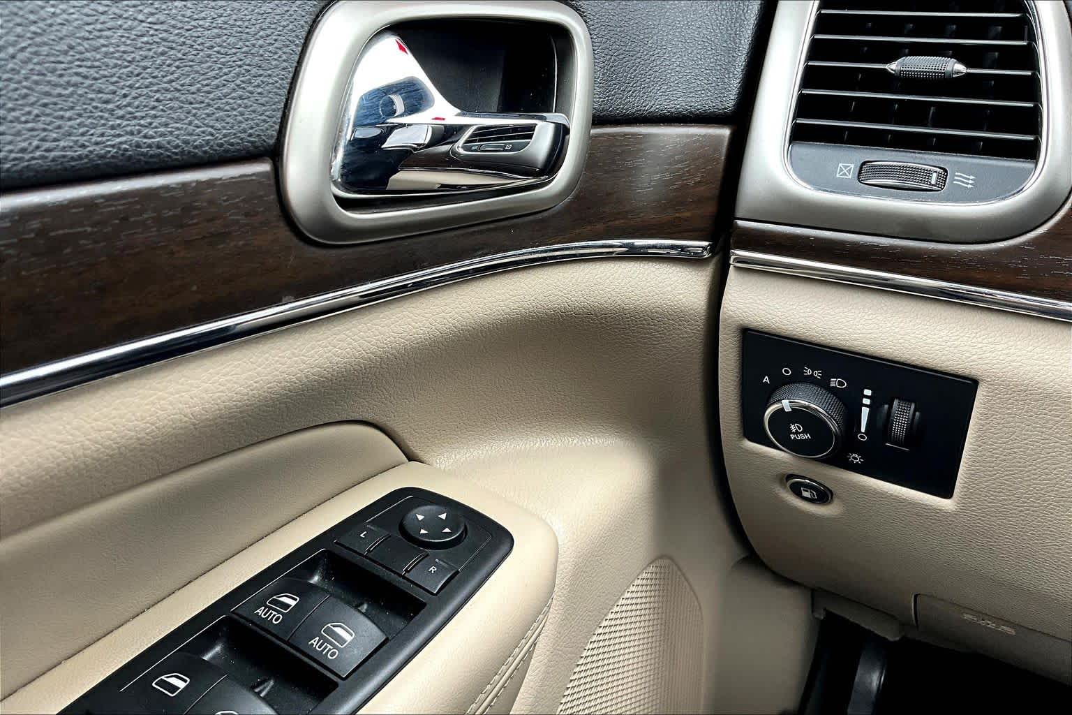 2015 Jeep Grand Cherokee Limited Deep Cherry Red Crystal Pearlcoat at Beck & Masten Kia