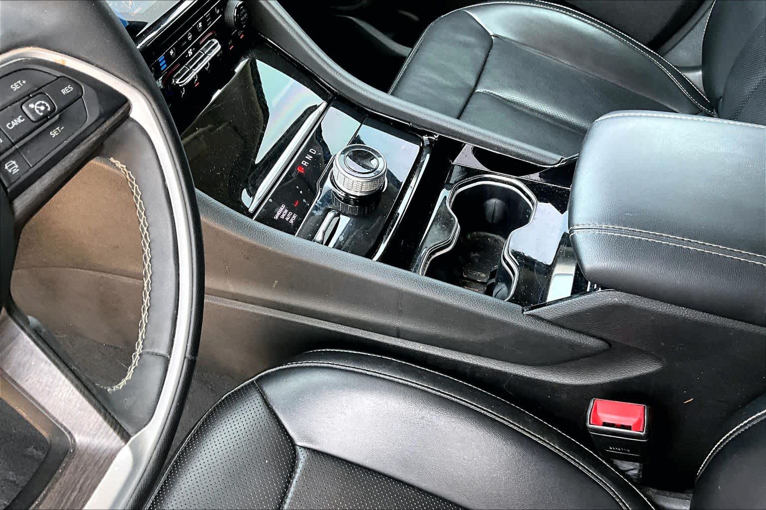2023 Jeep Grand Cherokee L Limited Baltic Gray Metallic Clearcoat at Mac Haik CDJR North Houston