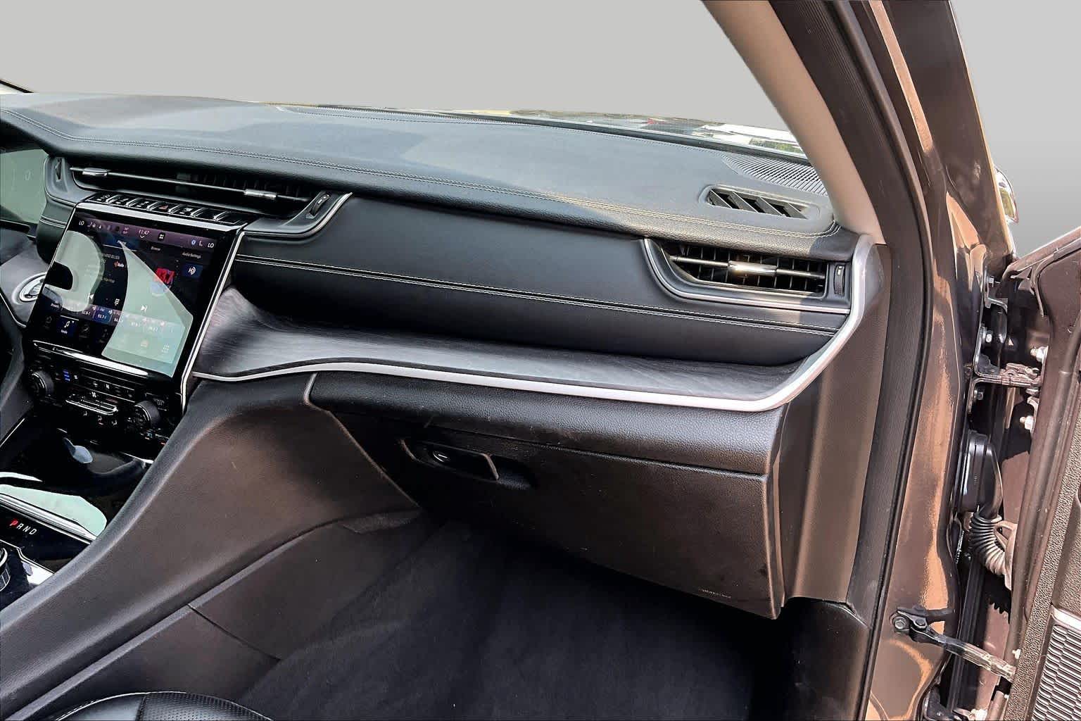 2023 Jeep Grand Cherokee L Limited Baltic Gray Metallic Clearcoat at Mac Haik CDJR North Houston