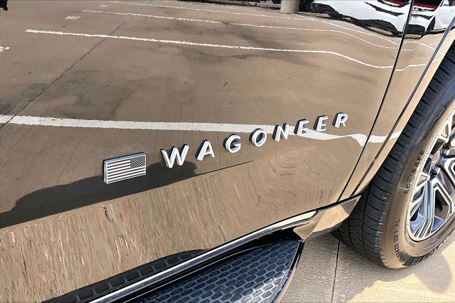 2023 Jeep Wagoneer Series II Diamond Black Crystal Pearlcoat at Group 1 Toyota Southwest