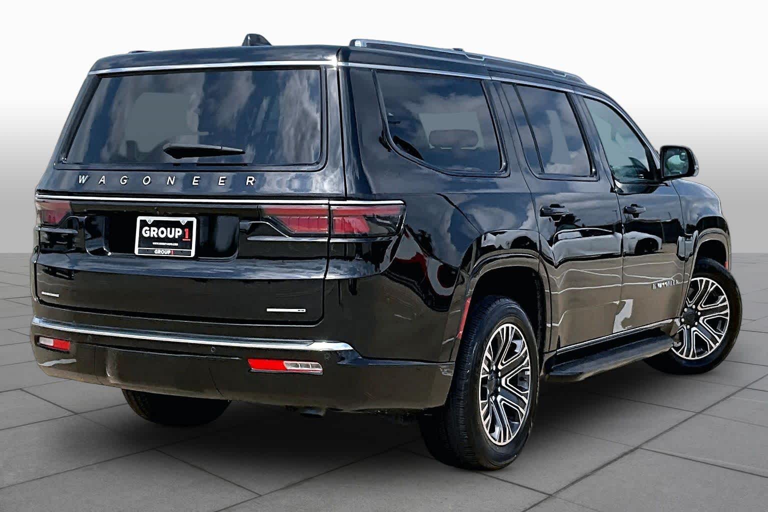 2023 Jeep Wagoneer Series II Diamond Black Crystal Pearlcoat at Group 1 Toyota Southwest