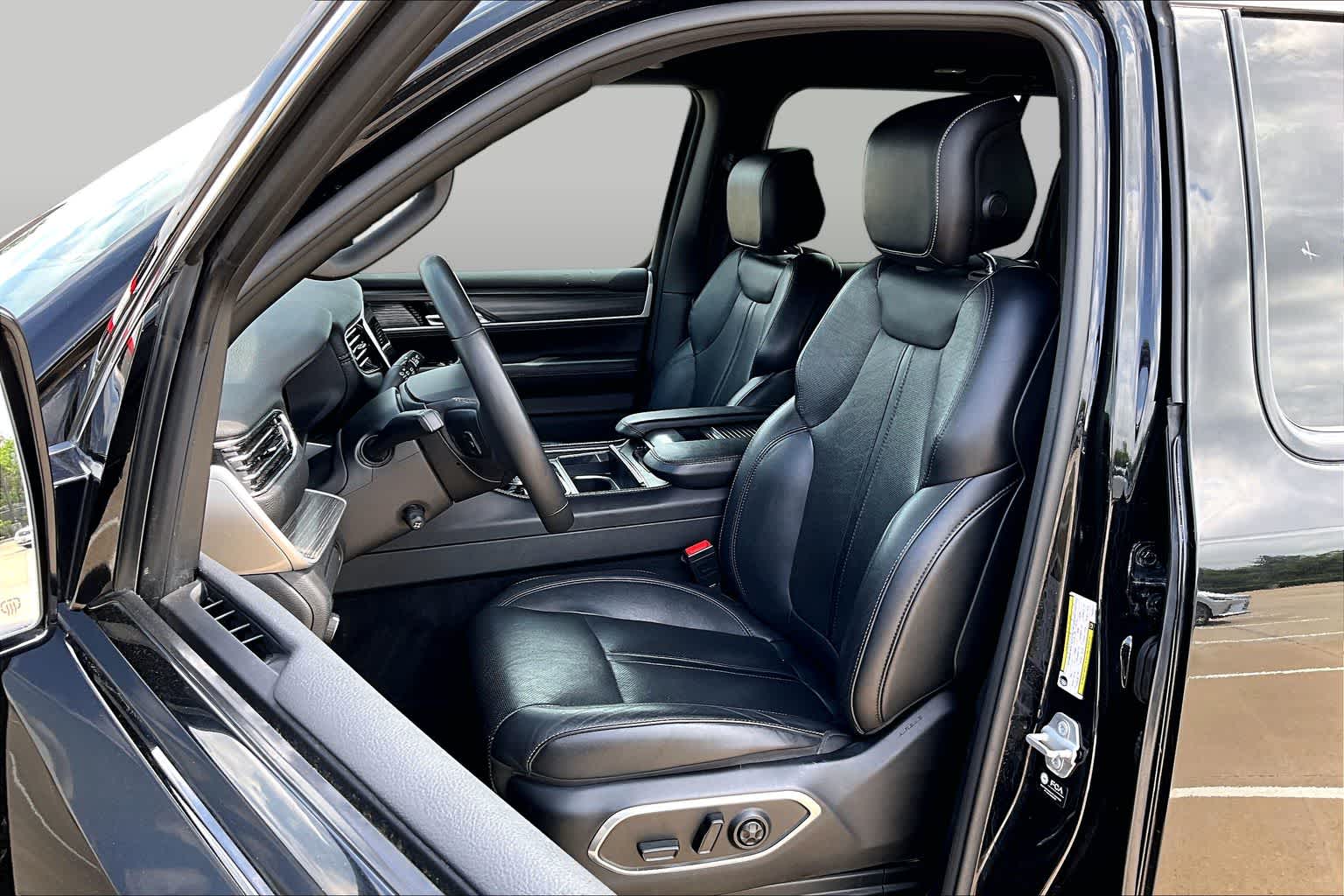 2023 Jeep Wagoneer Series II - 7