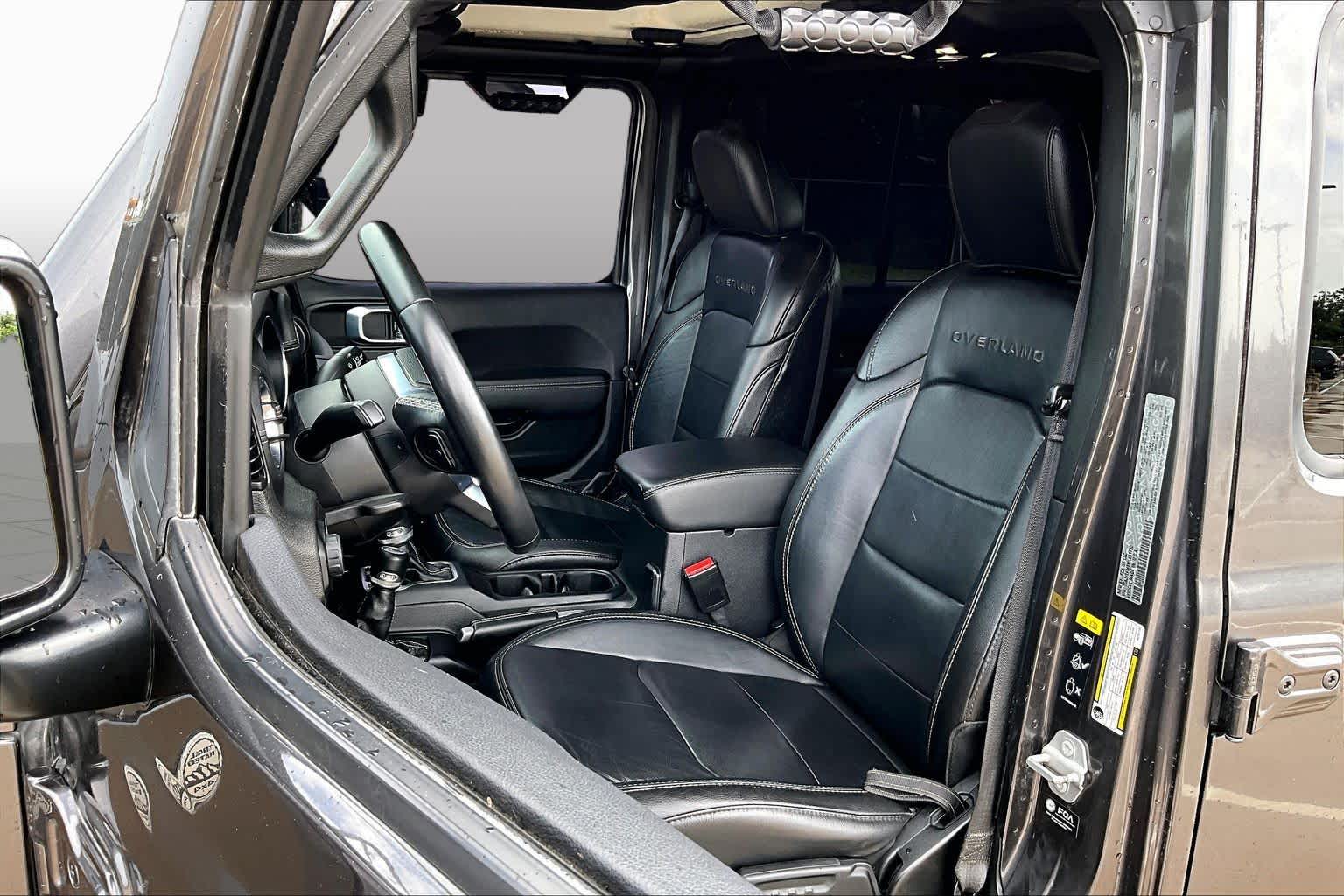 2021 Jeep Gladiator Overland Granite Crystal Metallic Clearcoat at Honda of Clear Lake