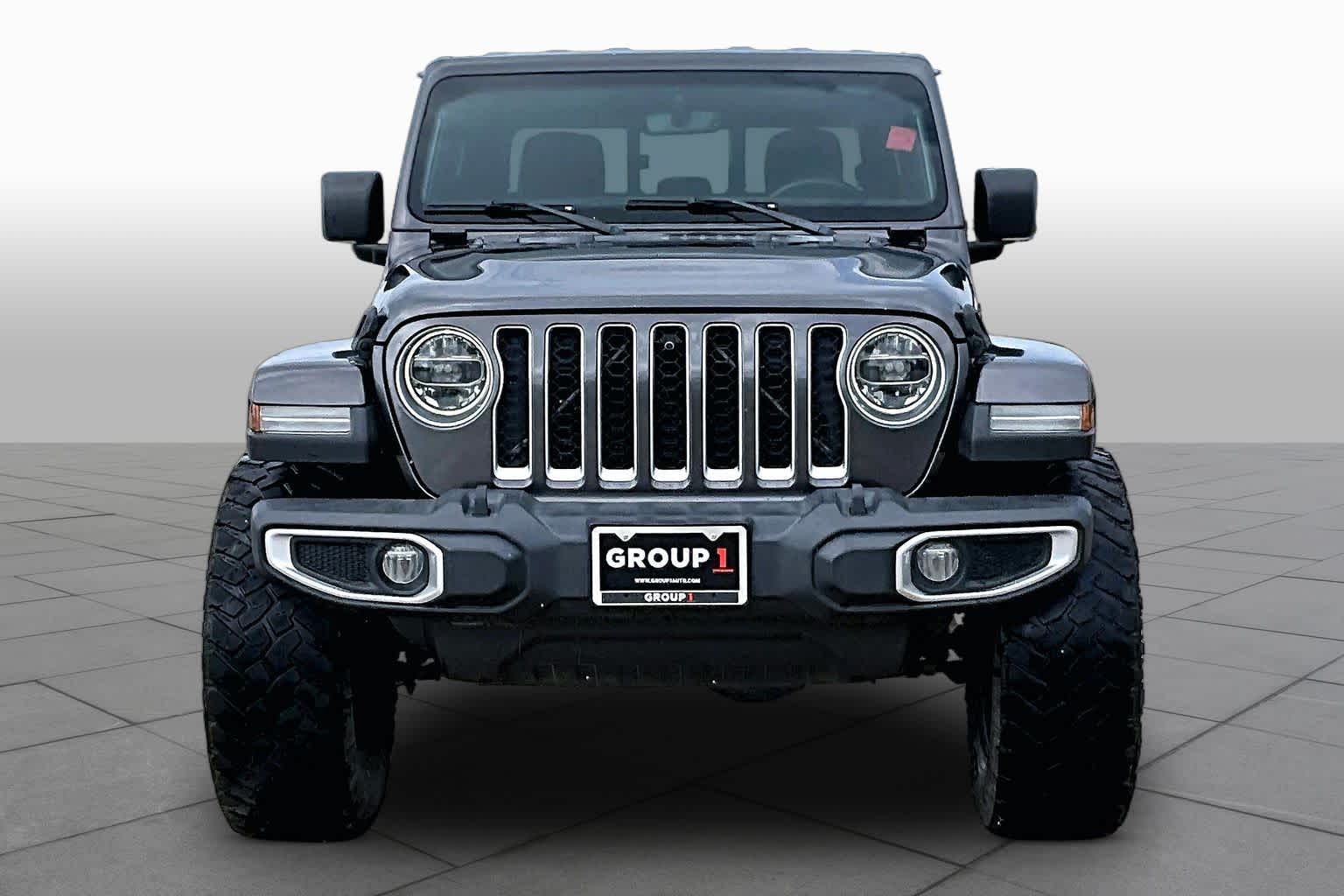 2021 Jeep Gladiator Overland Granite Crystal Metallic Clearcoat at Honda of Clear Lake