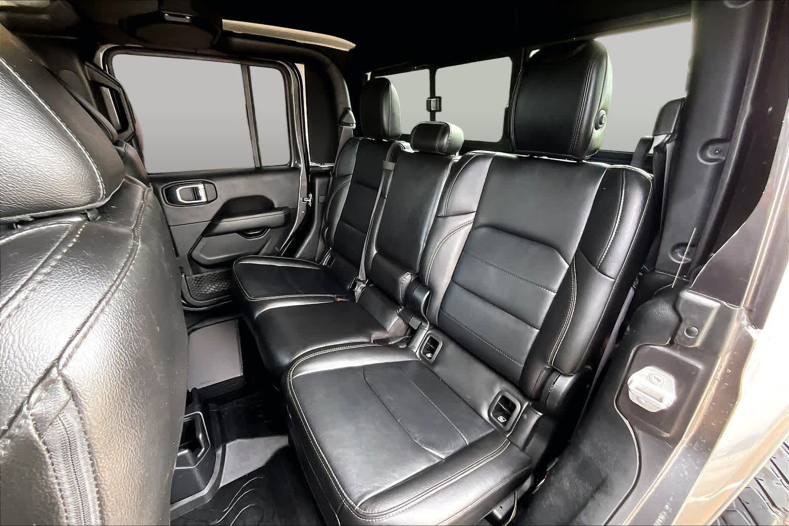 2021 Jeep Gladiator Overland Granite Crystal Metallic Clearcoat at Honda of Clear Lake