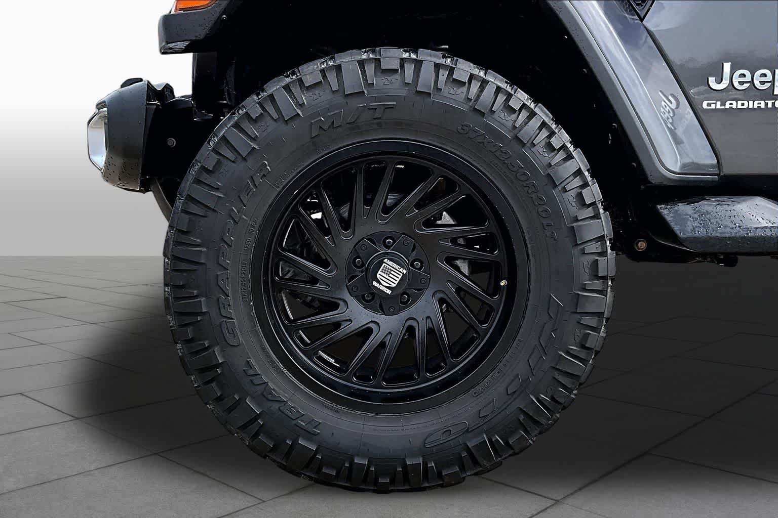 2021 Jeep Gladiator Overland Granite Crystal Metallic Clearcoat at Friendly Ford Crosby