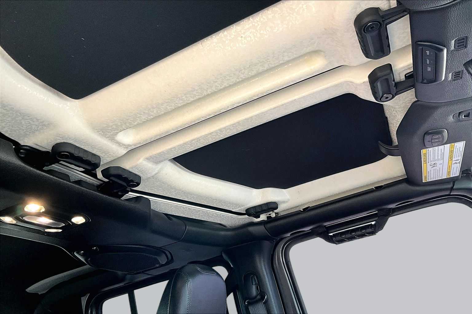 2021 Jeep Gladiator Overland Granite Crystal Metallic Clearcoat at Friendly Ford Crosby