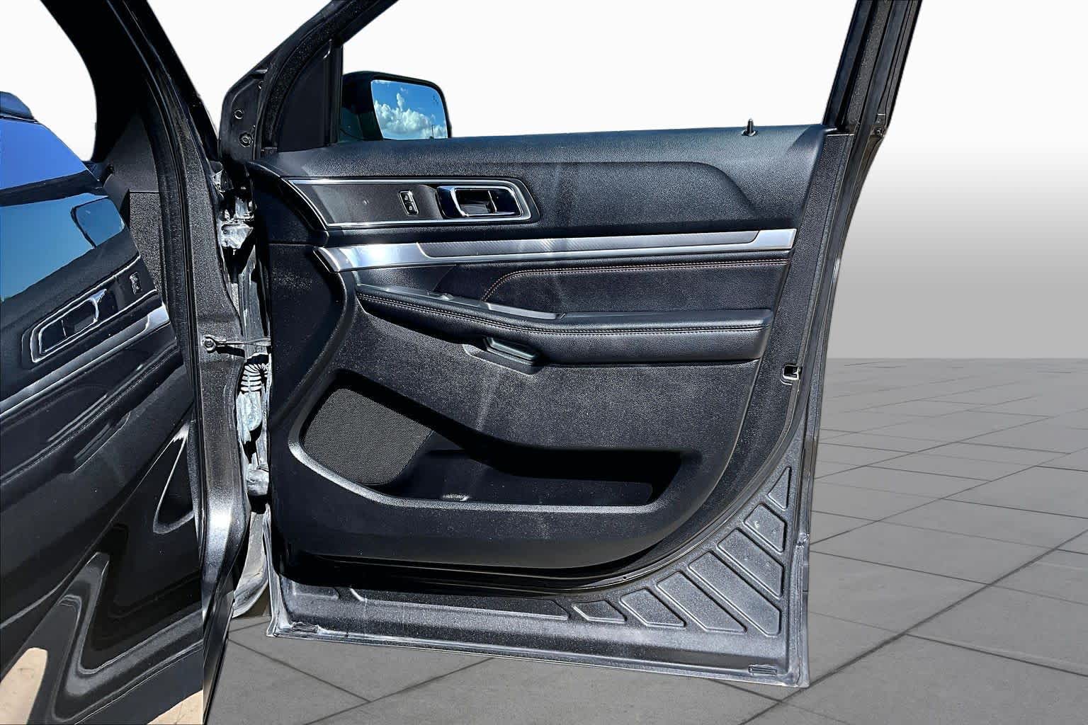 2016 Ford Explorer Sport Magnetic Metallic at Mac Haik Ford