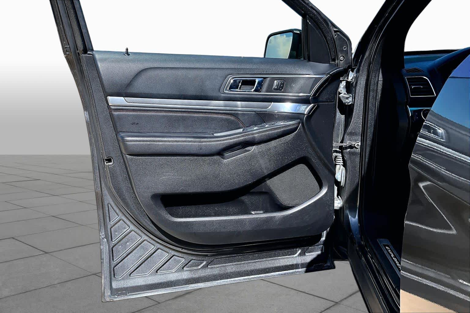2016 Ford Explorer Sport Magnetic Metallic at Mac Haik Ford