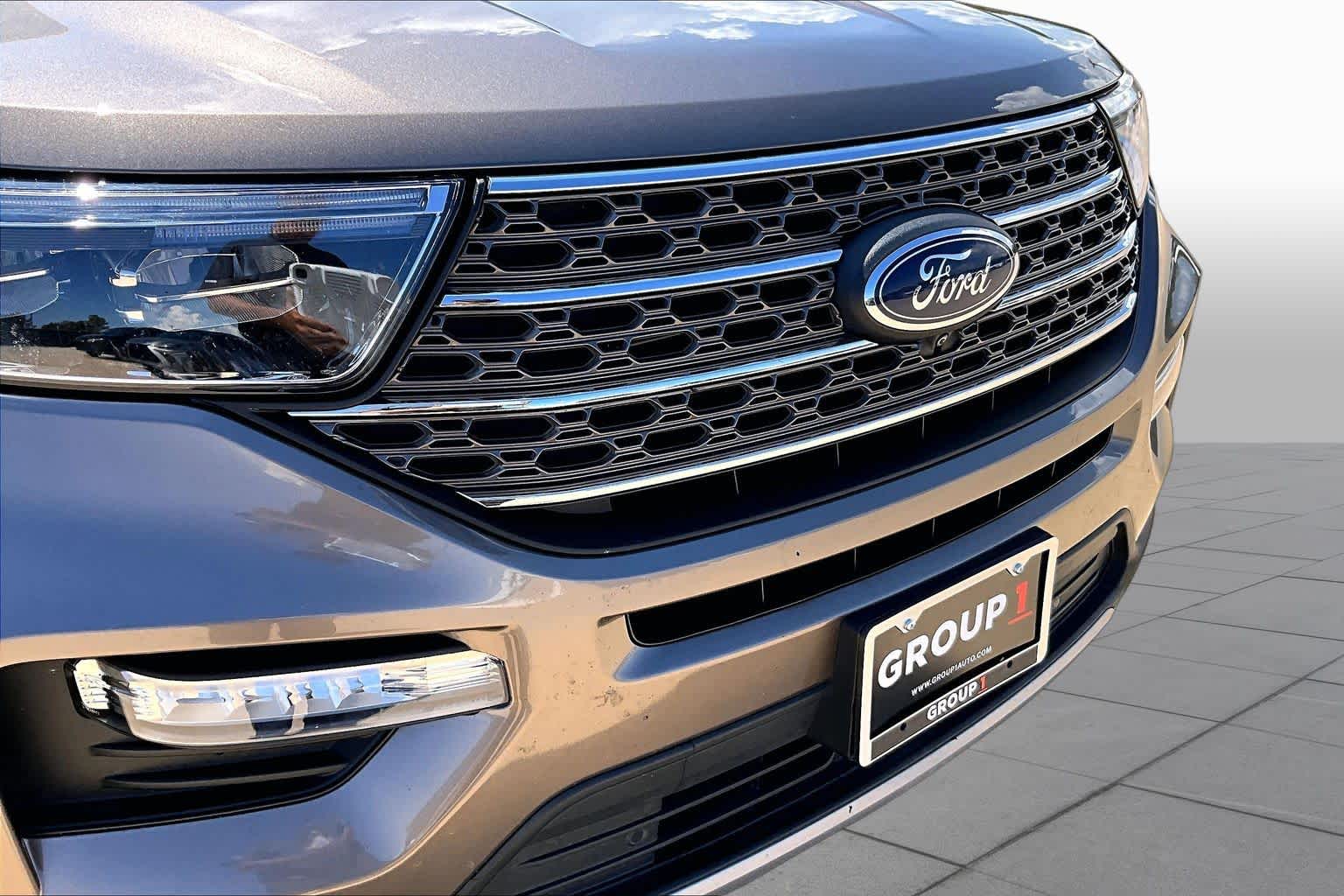 2021 Ford Explorer King Ranch Stone Gray Metallic at Helfman Ford