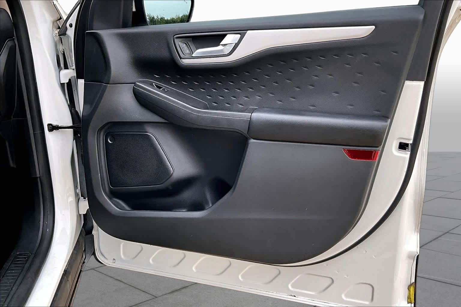 2020 Ford Escape SEL Star White Metallic Tri-Coat at Texan GMC Buick