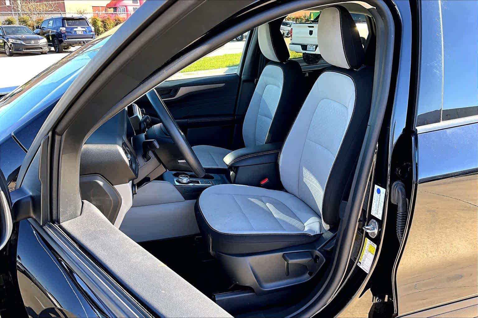 2025 Ford Escape Active - 7