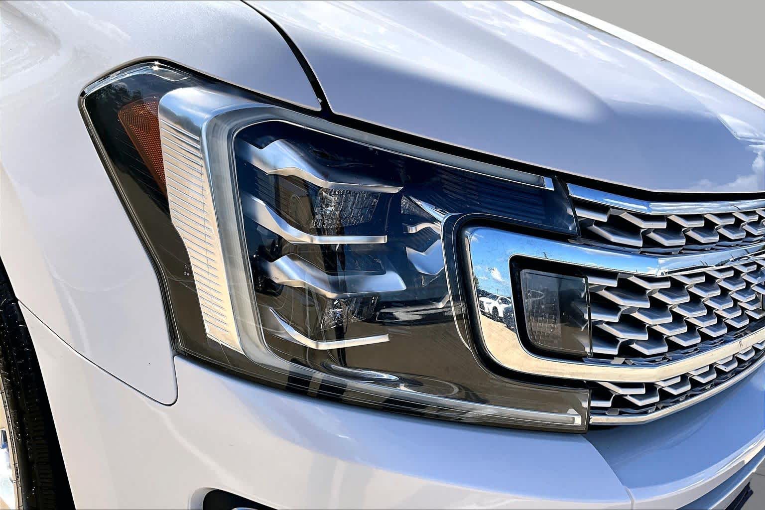 2019 Ford Expedition Max Platinum White Platinum Metallic Tri-Coat at Sterling McCall Nissan