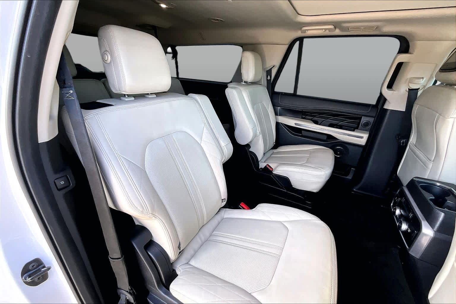 2019 Ford Expedition Max Platinum White Platinum Metallic Tri-Coat at Sterling McCall Nissan