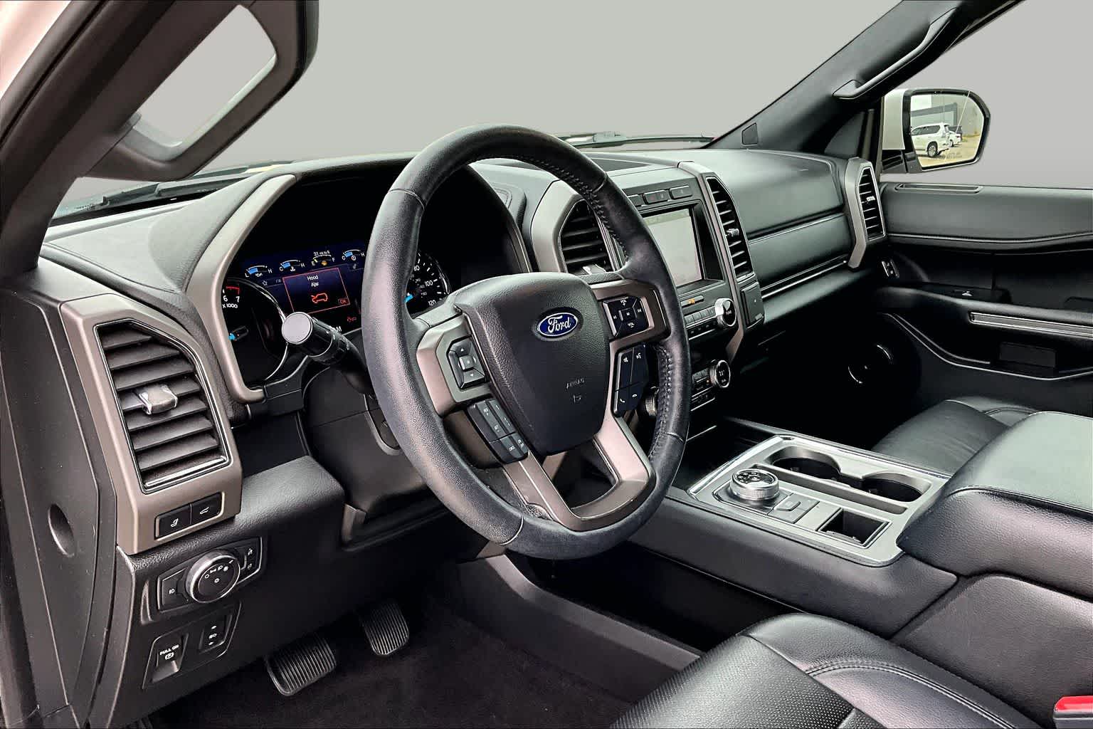 2019 Ford Expedition XLT White Platinum Metallic Tri-Coat at Lexus of Clear Lake