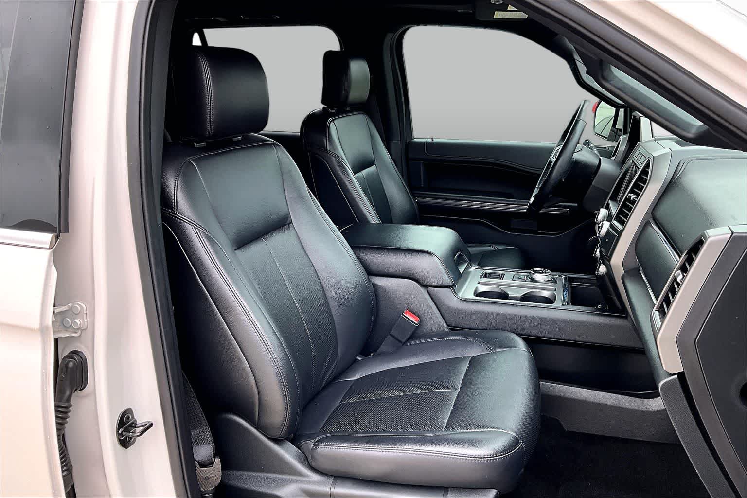 2019 Ford Expedition XLT White Platinum Metallic Tri-Coat at Lexus of Clear Lake